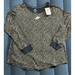 NWT,  $45.  Nike 100% Cotton Women's Boat Neck Tee / T-Shirt Size XL AB3477e